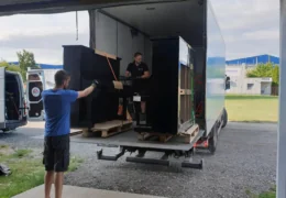 Asjatundlik kolimisteenus Tallinnas ja Harjumaal 13 Veoteenus Tallinnas - klaverite transport